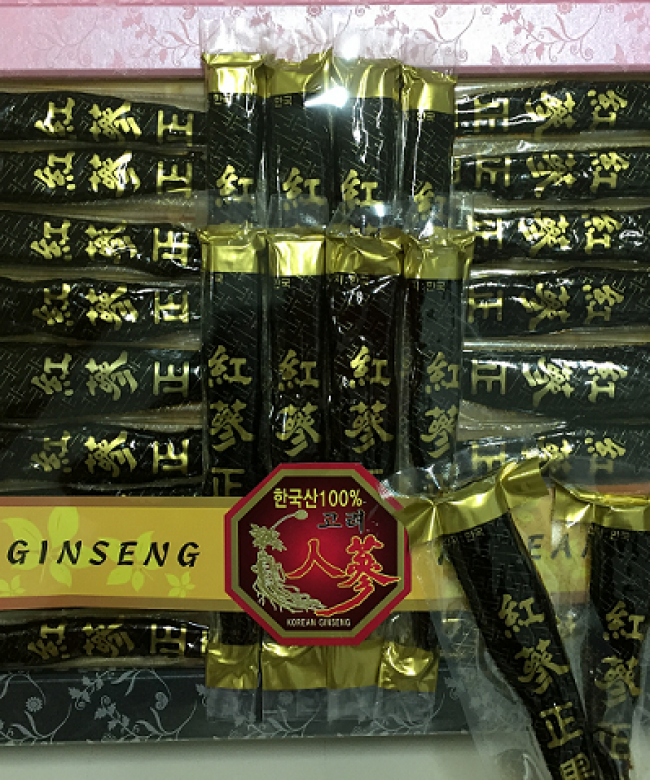 Hồng sâm nguyên củ